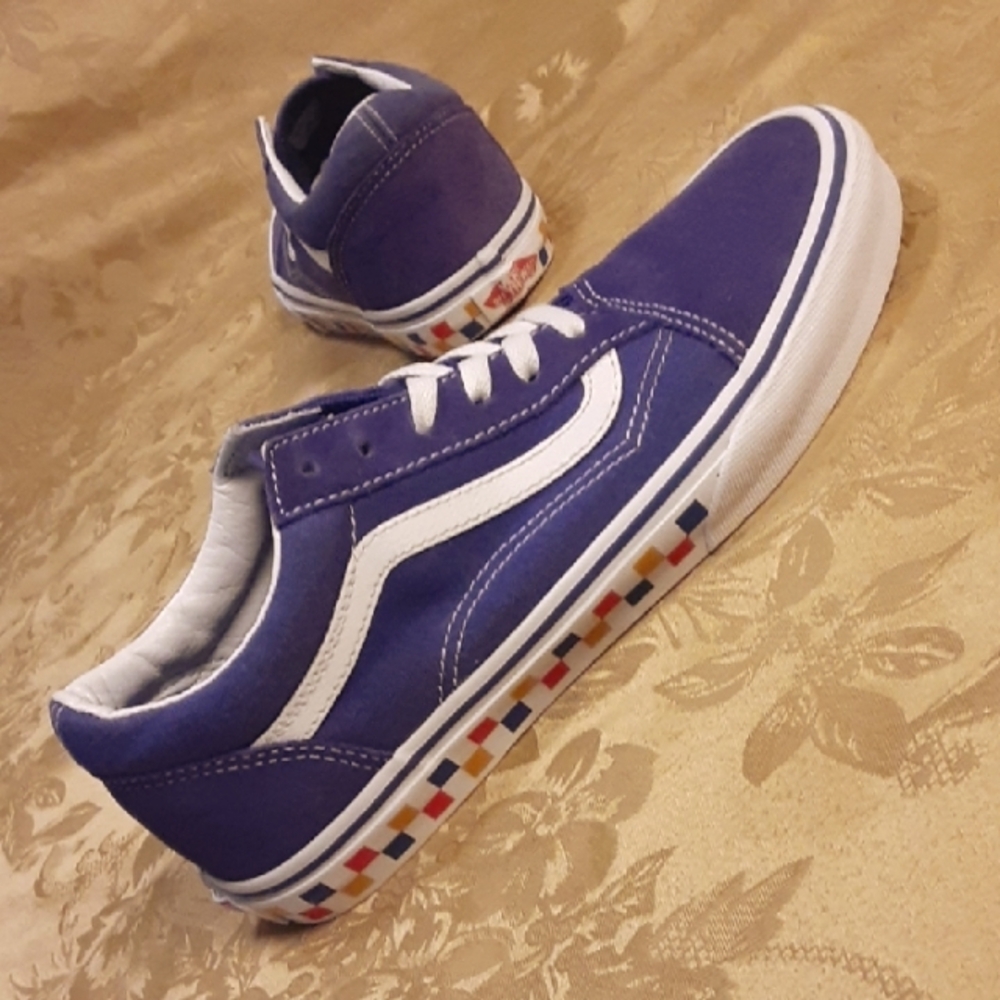 VANS Old  Skool Purple with White Stripe Size 6.5 Men's Colorful Checkered Sole